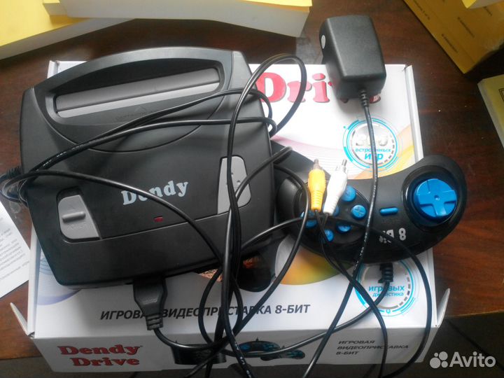 Игровая приставка dendy