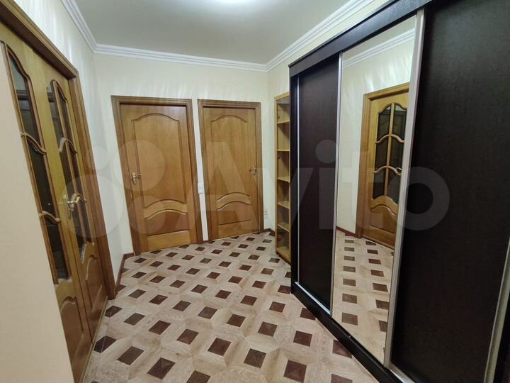 3-к. квартира, 90 м², 6/16 эт.