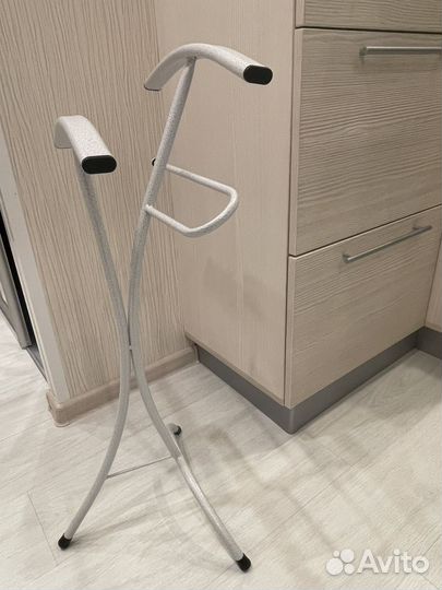 Вешалка напольная