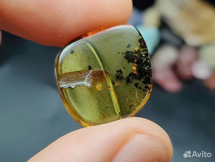 Доминиканский янтарь