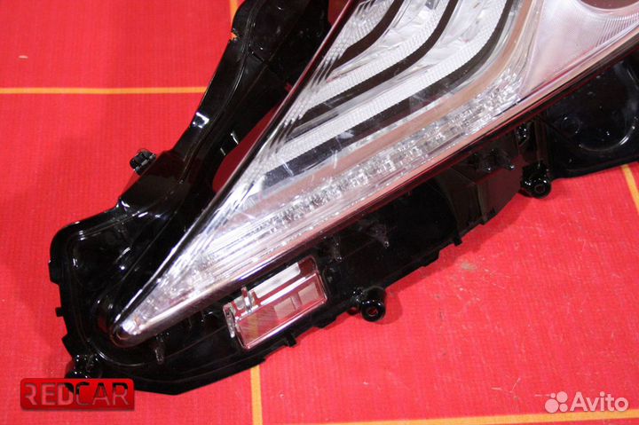 Стекло фары лев Toyota Camry XV70 (17)