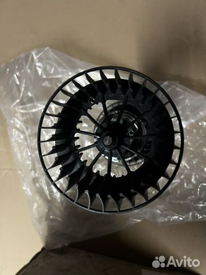 Вентилятор охлаждения печки BMW E34