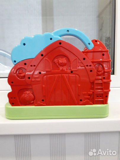 Игровой центр Ферма Chicco