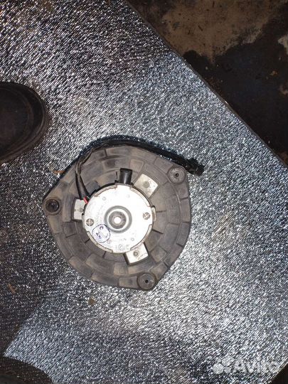 Моторчик печки ваз 2112