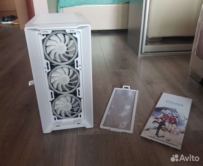 Игровой компьютерный корпус в Аниме стиле