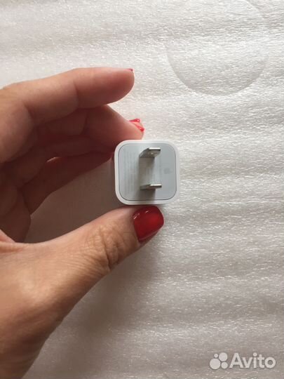 Зарядка для iPhone