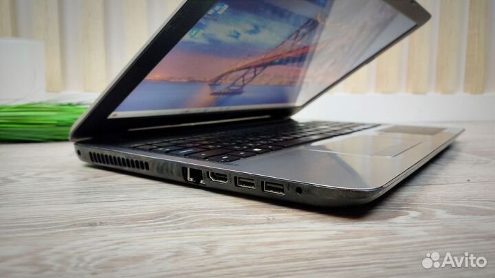 Мощный ноутбук HP E2-7110/4Gb/SSD 128Gb