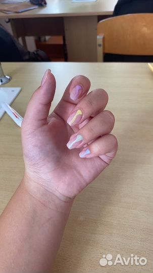 Маникюр на дому