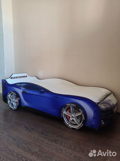 Детская кровать машина бу с матрасом