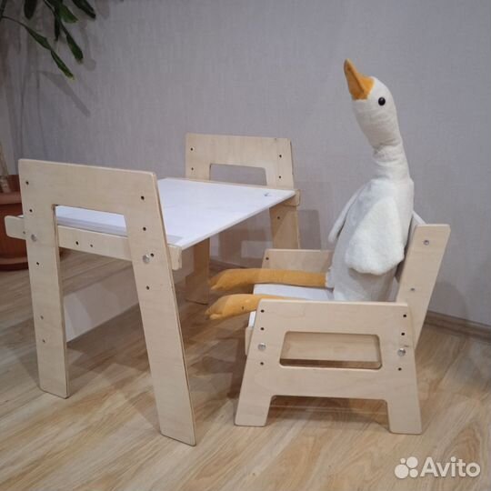 Растущий стул и стол