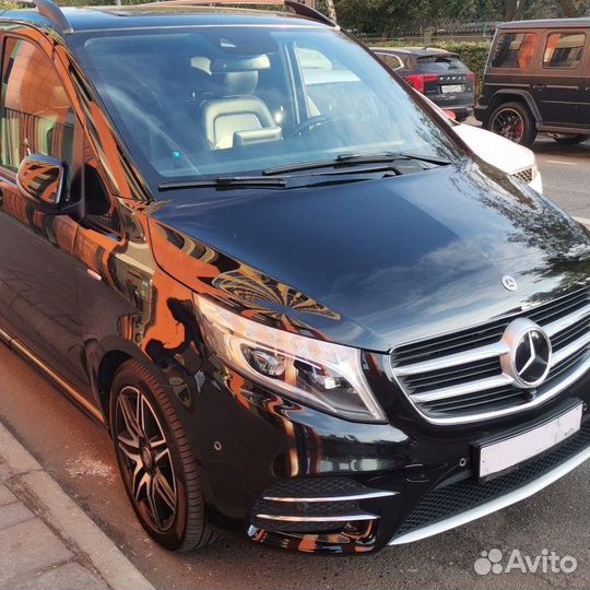 Аренда минивэна микроавтобуса Mercedes V-class
