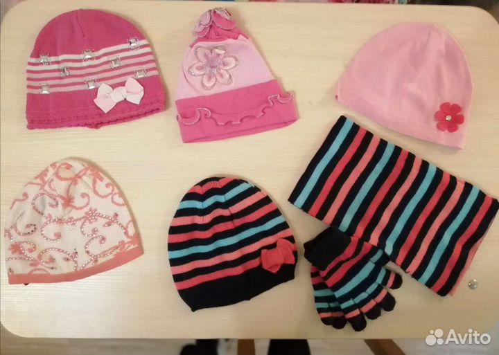Шапочки на девочку