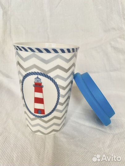 Стакан для кофе с крышкой