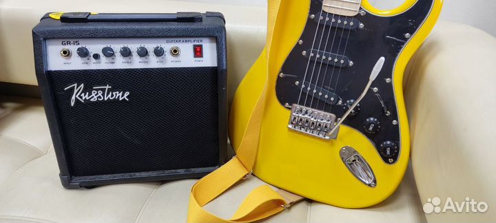 Комплект электрогитара + комбоусилитель