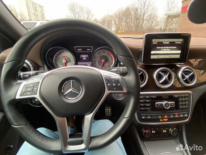 Mercedes-Benz GLA-класс 2.0 AMT, 2014, 35 200 км