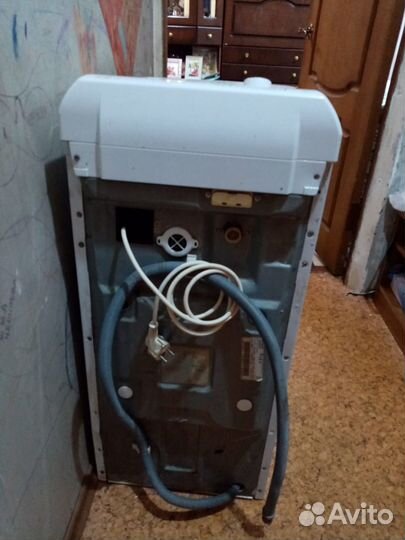 Продам стиральную машину Hotpoint Ariston