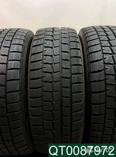 Dunlop Winter Maxx WM01 215/65 R16 96P
