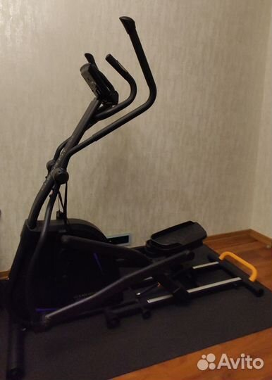 Складной эллиптический тренажер Clear Fit FoldingP