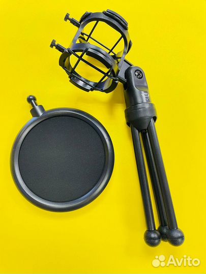 Микрофон Trust GXT 232 Mantis (Че4)