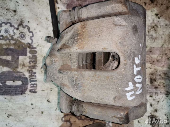 Супорт передний Nissan Note E11