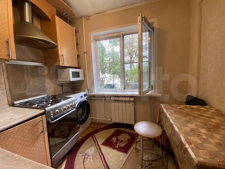 2-к. квартира, 48 м², 1/5 эт.