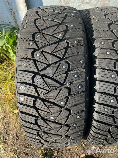 Goodyear Ultragrip 600 225/55 R17 101T