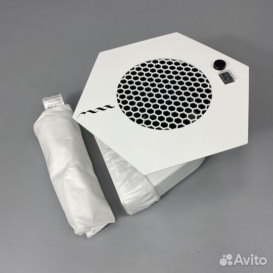 Ветилятор/вытяжка/пылесос для маникюра MAX Ultimat