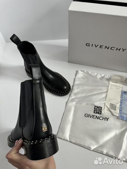 Ботинки челси givenchy