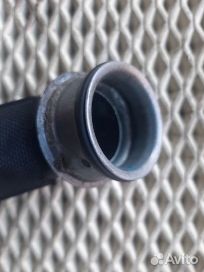 Mercedes W204 212 Патрубок радиатора