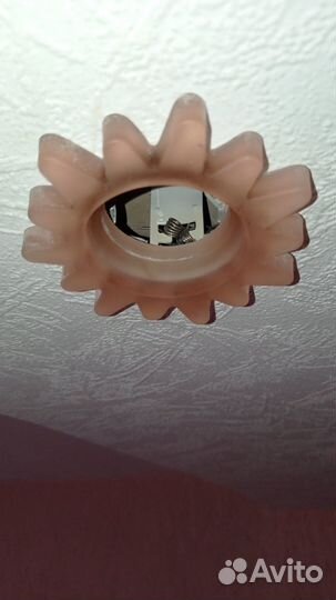 Светильники потолочные точечные по 7-10 шт