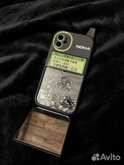 Чехол на iPhone 11