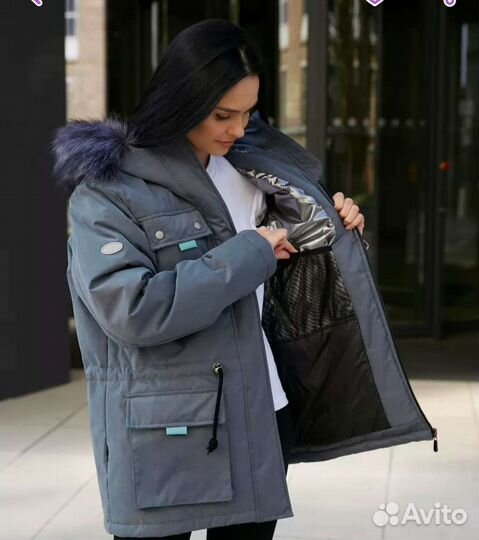 Парка женская с натуральным мехом новая 50