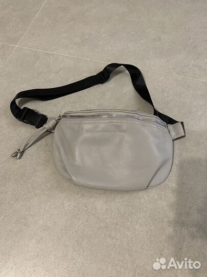 Поясная сумка