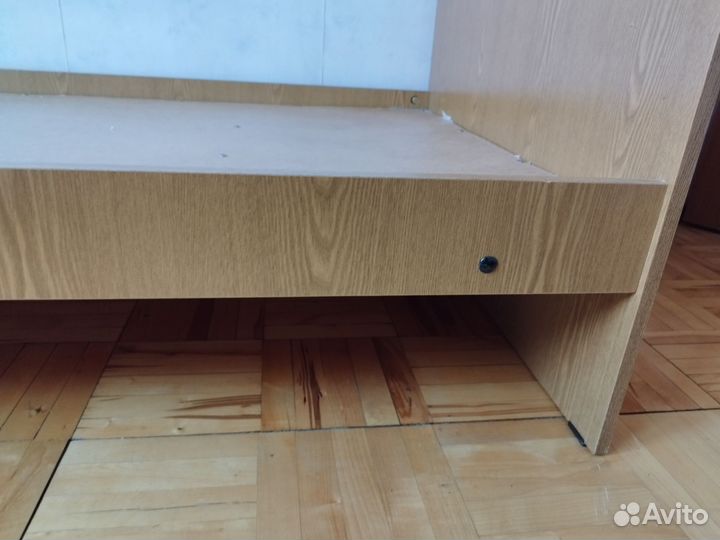 Кровать односпальная с матрасом