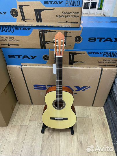 Parkwood PC90. Классическая гитара 4/4 с чехлом