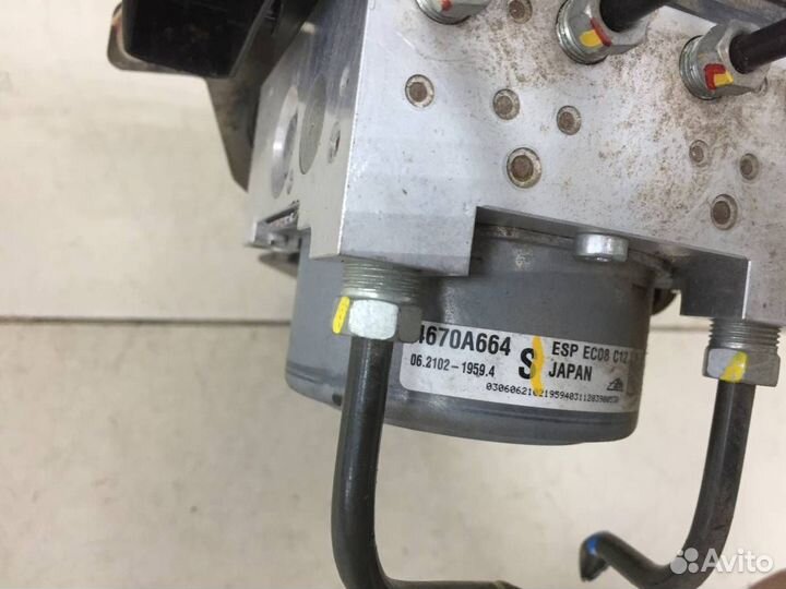 Блок управления тормозами/насос ABS Mitsubishi Out