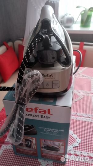 Утюг с парогенератором tefal