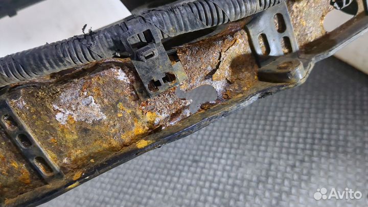 Рамка передняя Hyundai Santa Fe, 2014