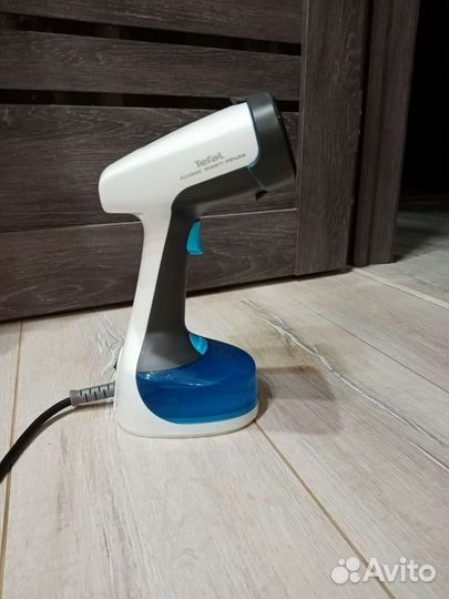 Отпариватель для одежды tefal