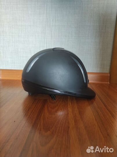 Каска для конного спорта kerbl