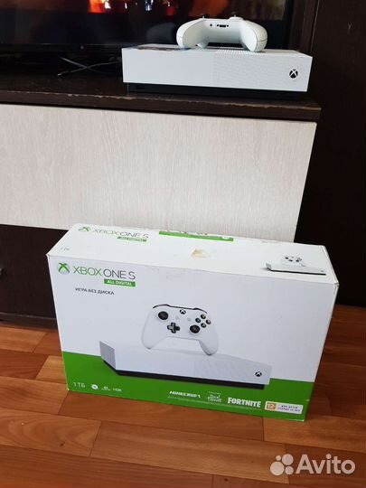 Обмен Xbox One S на 1тб