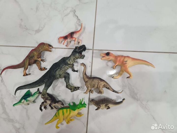Динозавры фигурки