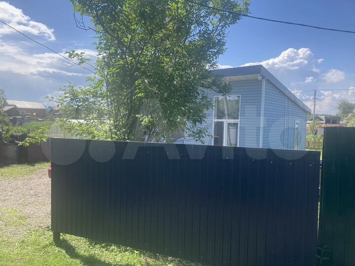 Дом 50 м² на участке 5 сот.