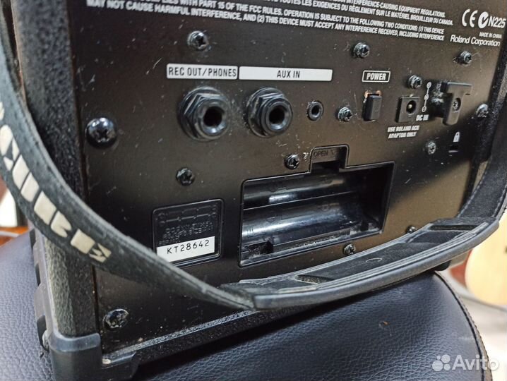 Комбоусилитель Roland Micro Cube