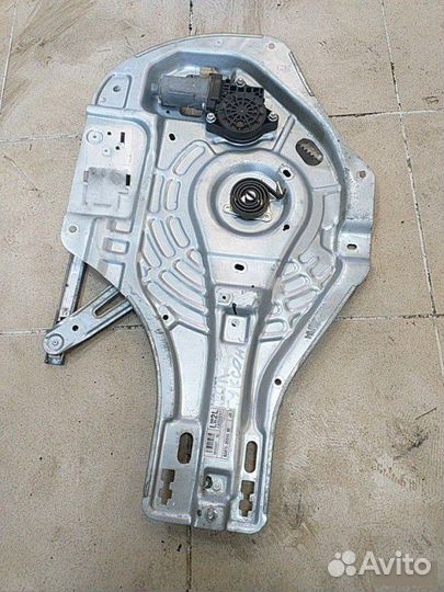 Стеклоподъемник Hyundai Tucson 1 D4EA