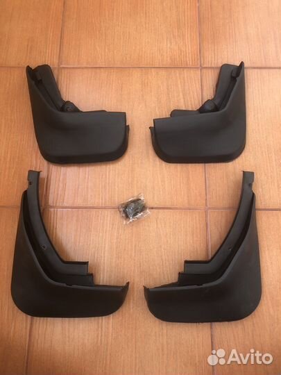 Брызговики на Audi A6 C6 (новые)
