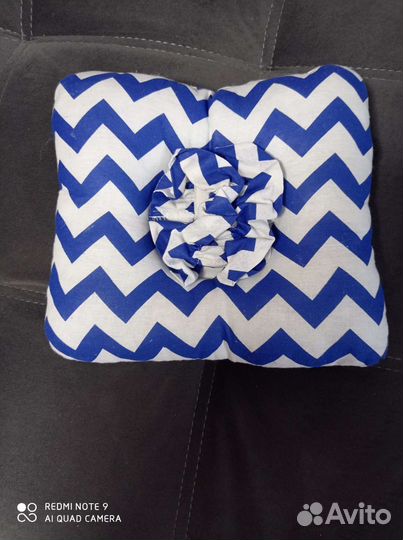 Подушка для кормления и сна малыша Comfort Baby