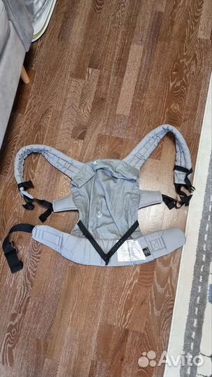 Слинг-рюкзак Diva Milano и накидка