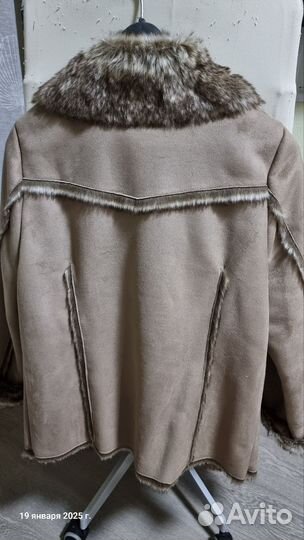Дубленка женская 48-50 короткая
