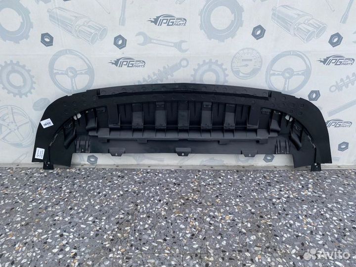 Защита переднего бампера Mercedes V W447